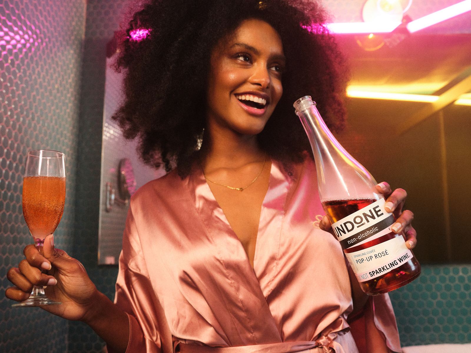 UNDONE Mixology Set lifestyle