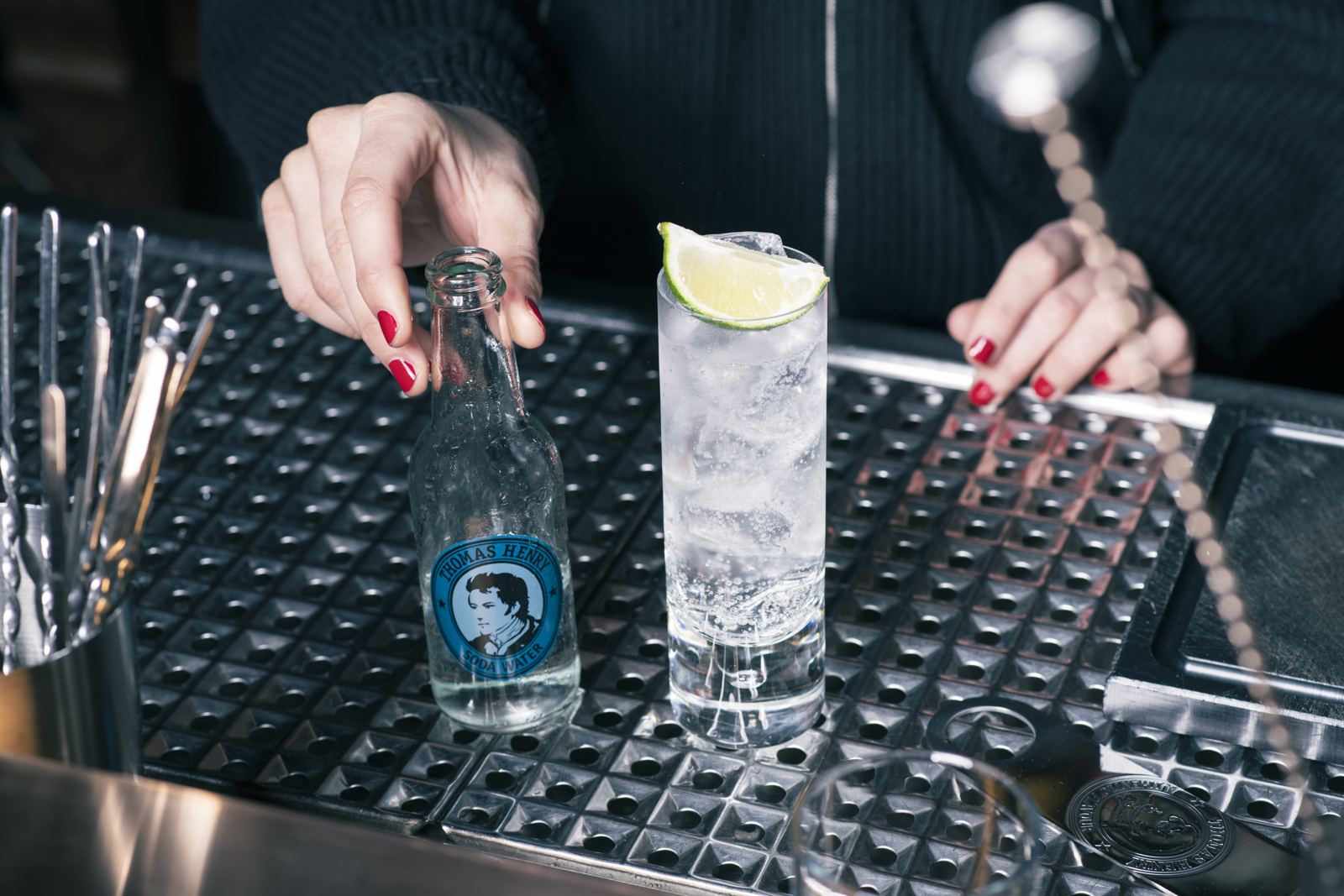 Thomas Henry Soda Water 200ml bottle with vodka soda